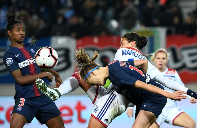 Football : les Parisiennes jouent leur va-tout face aux Lyonnaises