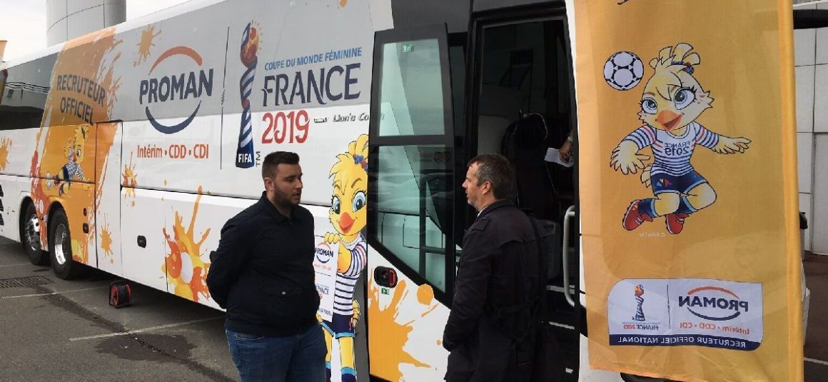 Coupe du monde de football féminine : un bus à Rennes pour recruter Coupe du monde de football féminine : un bus à Rennes pour recruter