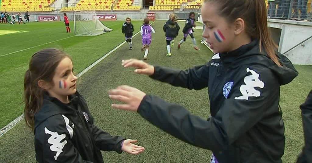 Sarthe : les filles jouent de plus en plus au football Sarthe : les filles jouent de plus en plus au football
