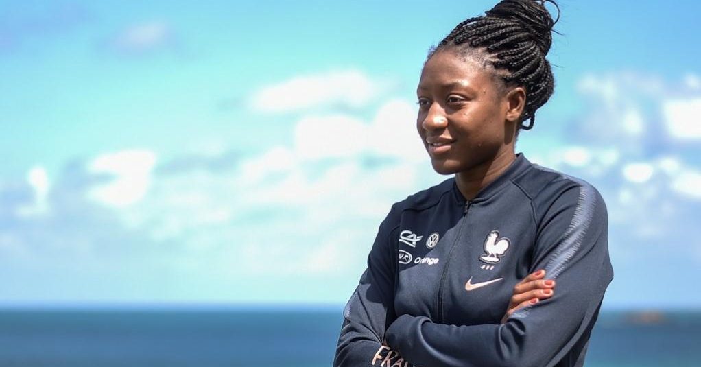 Mondial féminin: Kadidiatou Diani, la vitesse au service des Bleues Mondial féminin: Kadidiatou Diani, la vitesse au service des Bleues