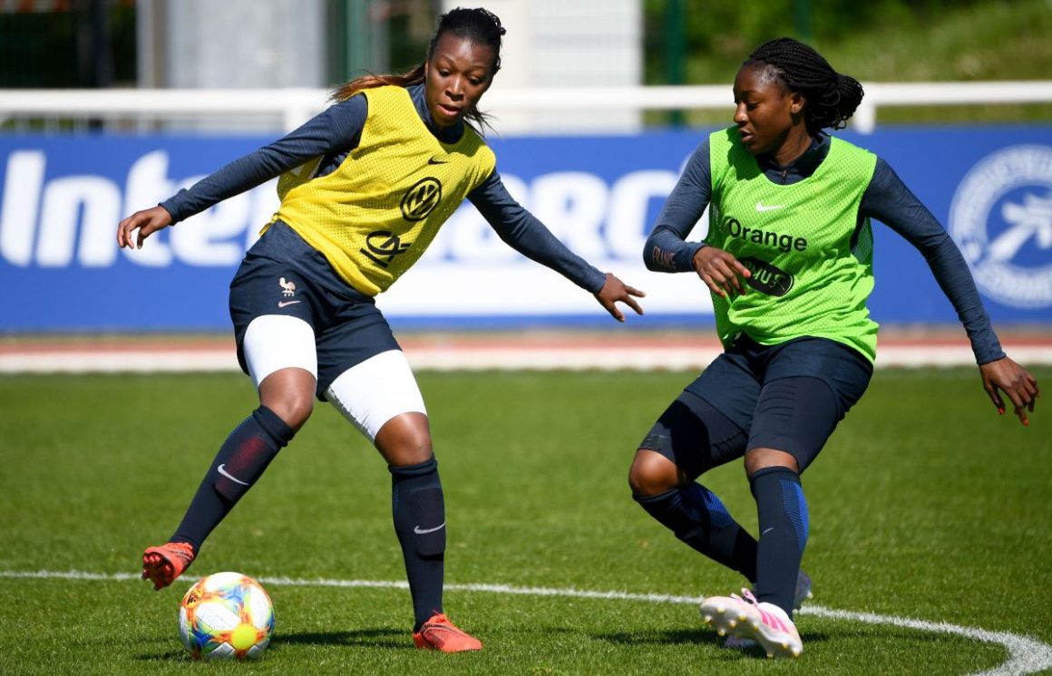 Coupe du monde féminine de football : le match des Bleues à Orléans affiche complet