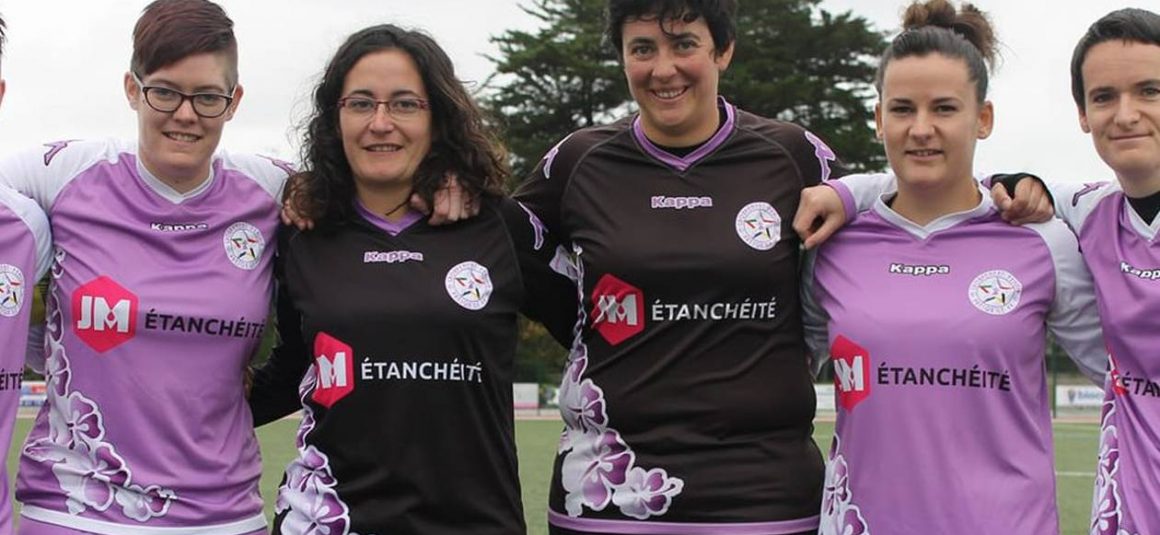 La mordue de foot ne se voit pas vivre sans sport ! La mordue de foot ne se voit pas vivre sans sport !