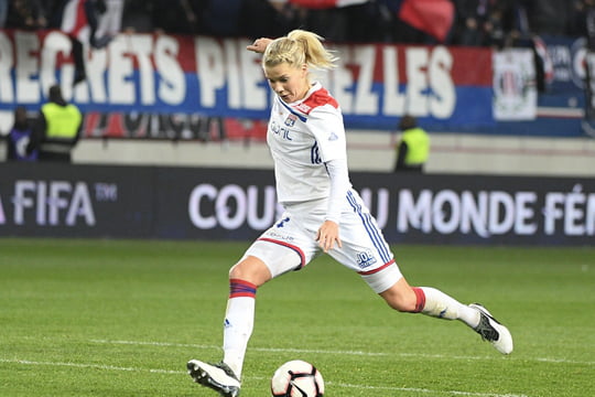 Lyon – Barcelone : suivez le match en direct ! Lyon – Barcelone : suivez le match en direct !
