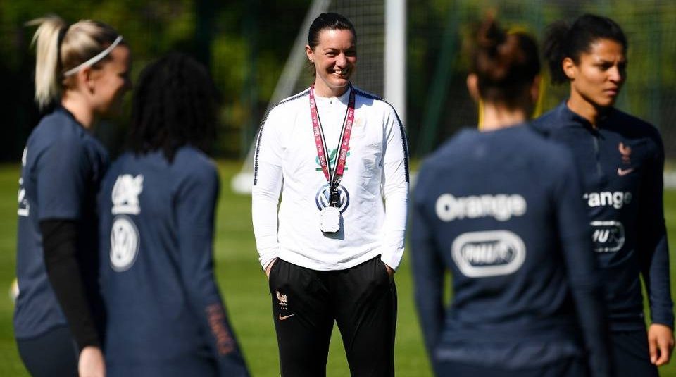 Mondial féminin: Corinne Diacre veut «faire comme les Lyonnaises, aller au bout» Mondial féminin: Corinne Diacre veut «faire comme les Lyonnaises, aller au bout»