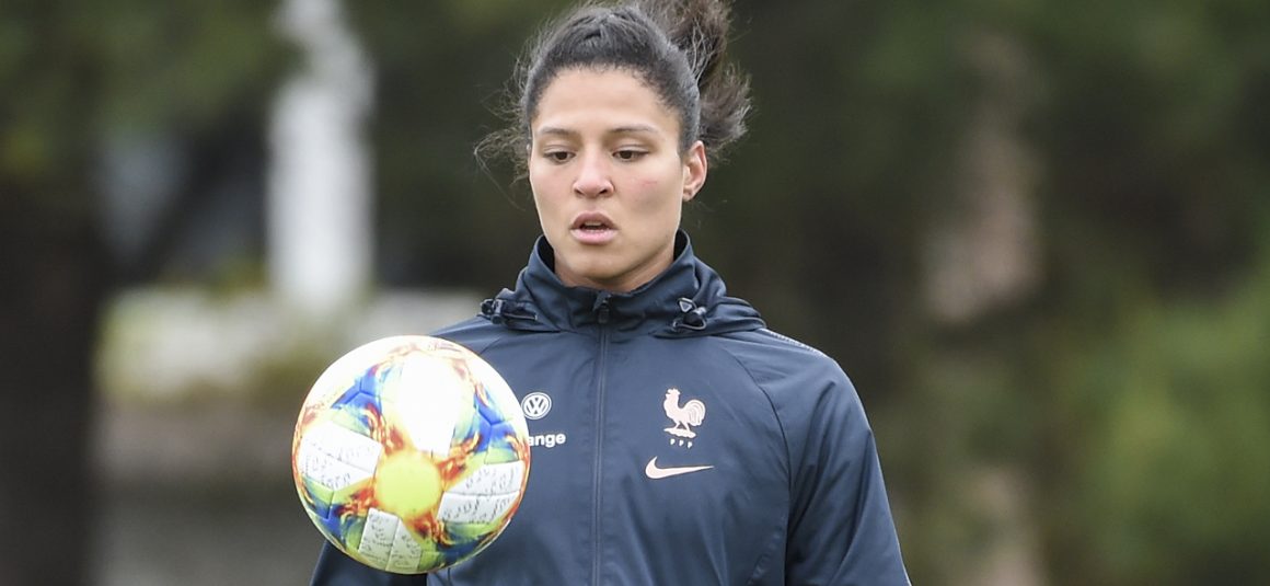 L’équipe de France de foot féminin en préparation : « On va beaucoup souffrir », admet Valérie Gauvin