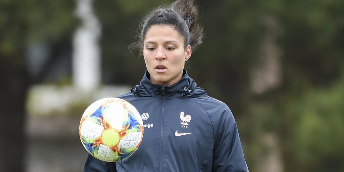 L’équipe de France de foot féminin en préparation : « On va beaucoup souffrir », admet Valérie Gauvin