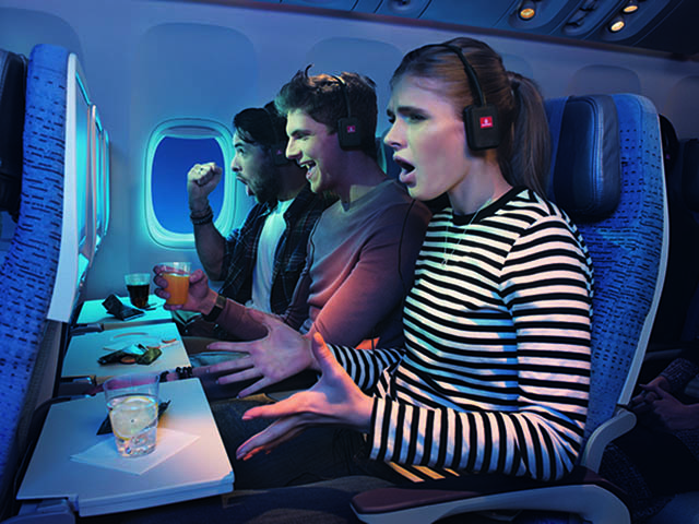 Emirates Airlines : finales de foot en direct, appli en arabe Emirates Airlines : finales de foot en direct, appli en arabe