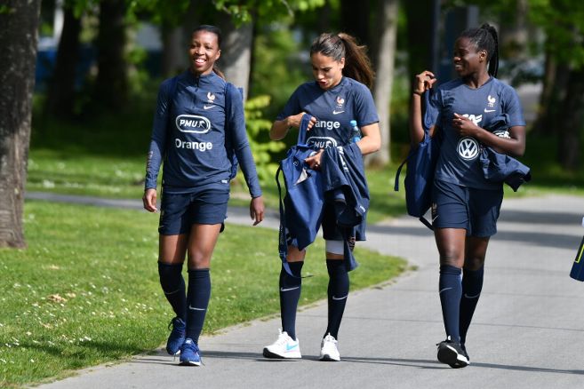 Football : l’entraînement des Bleues à Clairefontaine, comme si vous y étiez, avant leur venue à Orléans samedi Football : l’entraînement des Bleues à Clairefontaine, comme si vous y étiez, avant leur venue à Orléans samedi