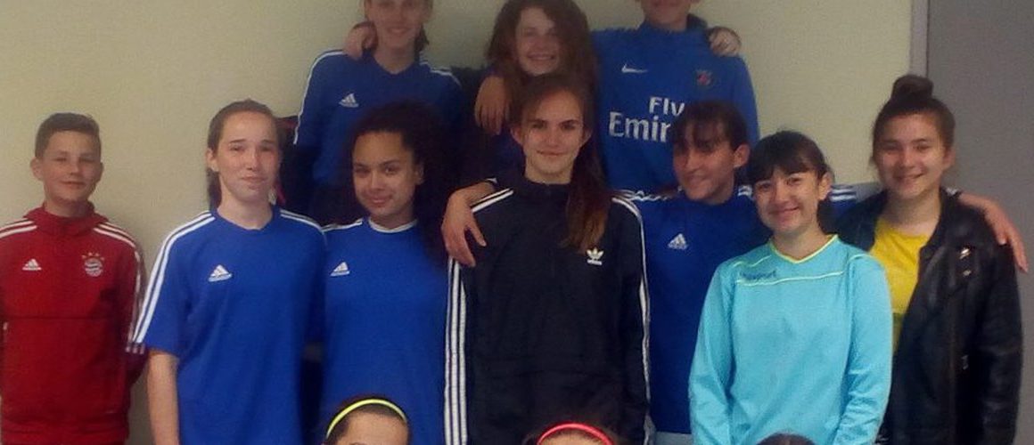 Foot : les filles du collège Sorano en finale nationale