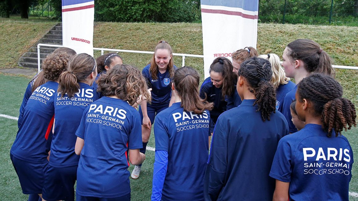 Viens découvrir l’univers 100% Féminin de la Paris Saint-Germain Academy