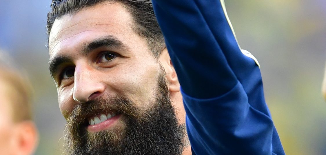 Le footballeur Jimmy Durmaz va reverser ses primes à la sélection féminine suédoise Le footballeur Jimmy Durmaz va reverser ses primes à la sélection féminine suédoise