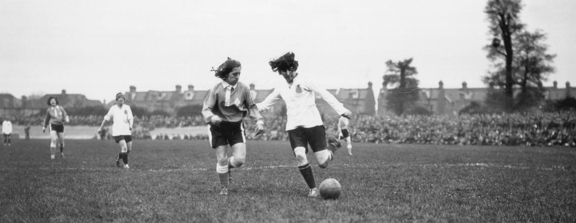 Comment l’Angleterre a empêché les pionnières du foot féminin de conquérir le monde Comment l’Angleterre a empêché les pionnières du foot féminin de conquérir le monde