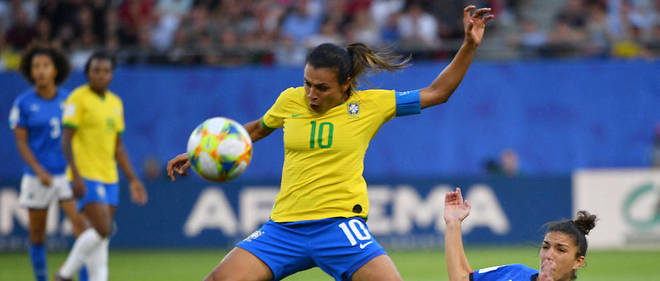 Foot : la Brésilienne Marta s’empare du record absolu de buts en Coupe du monde