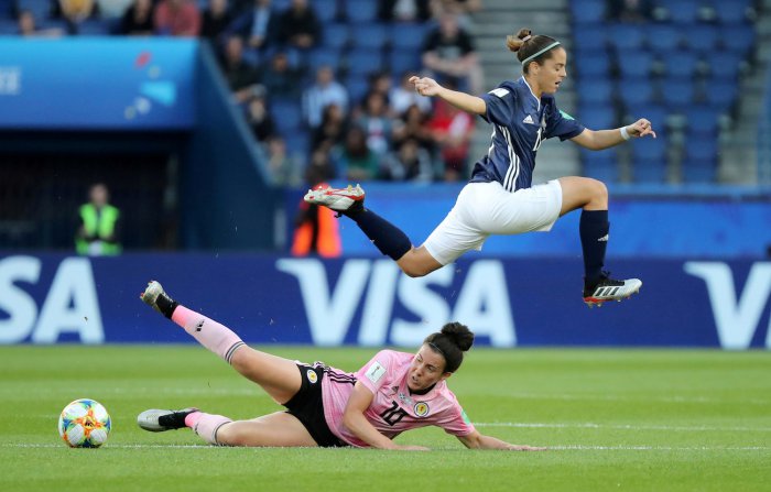 FOOTBALL (Mondial Féminin) : Incroyable remontada argentine face à l’Écosse, l’Angleterre finit première