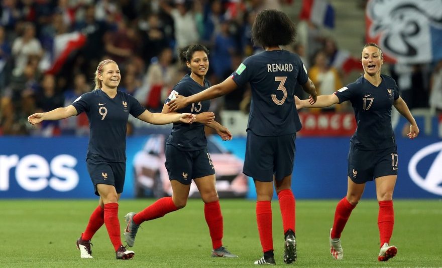 Coupe du Monde féminine 2019 : les Bleues ni « trop payées » ni « individualistes »