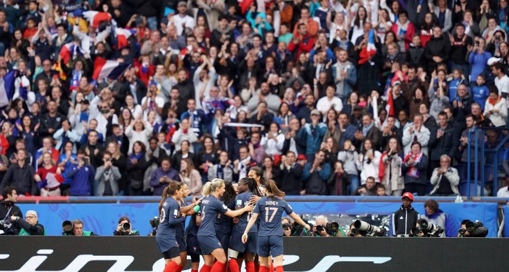 Coupe du monde féminine : de Paris à Nice, les Bleues attirent les foules
