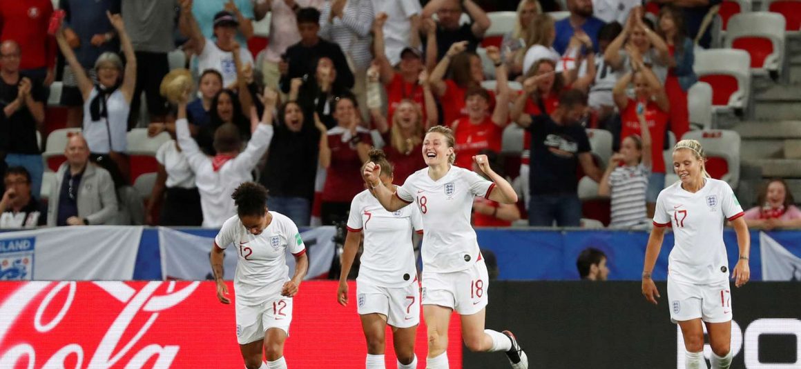 Angleterre-Cameroun : suivez en direct le huitième de finale de la Coupe du monde féminine Angleterre-Cameroun : suivez en direct le huitième de finale de la Coupe du monde féminine
