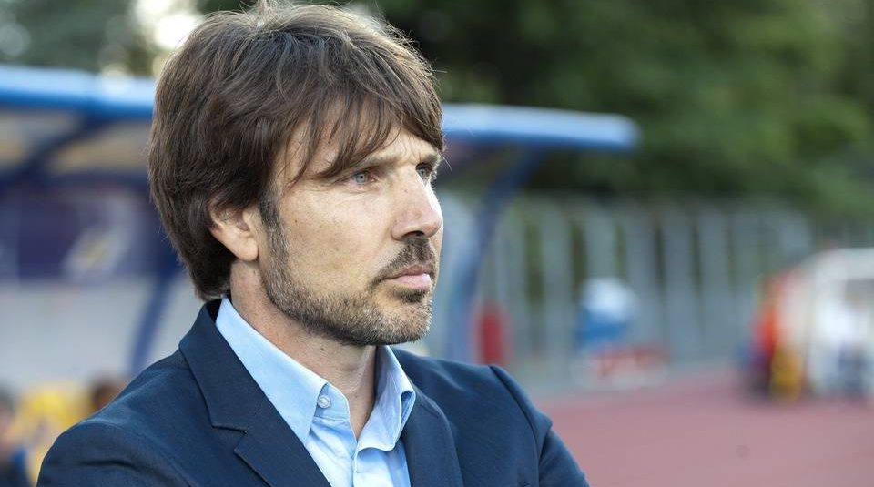 OL: Jean-Luc Vasseur remplace Reynald Pedros à la tête de l’équipe féminine OL: Jean-Luc Vasseur remplace Reynald Pedros à la tête de l’équipe féminine