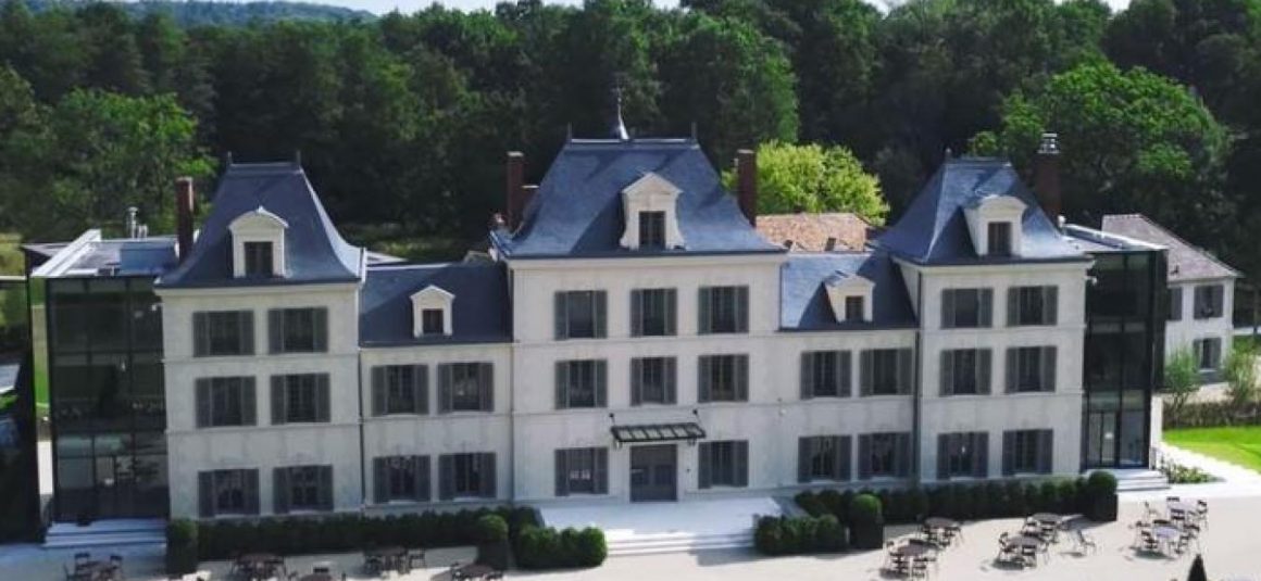 Coupe du monde féminine Découvrez l’hôtel où ont été reléguées les joueuses après l’arrivée des Bleus Coupe du monde féminine Découvrez l’hôtel où ont été reléguées les joueuses après l’arrivée des Bleus