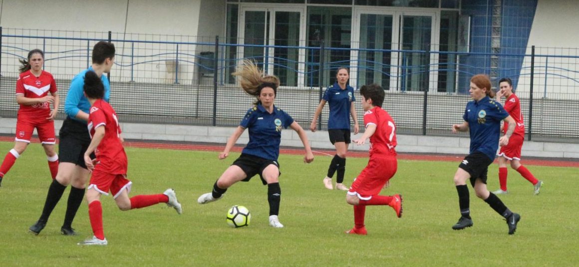 Foot – Coupe de l’Escaut féminine Pour sa 4e finale consécutive, l’entente ACCA tombe sur un très gros morceau! Foot – Coupe de l’Escaut féminine Pour sa 4e finale consécutive, l’entente ACCA tombe sur un très gros morceau!