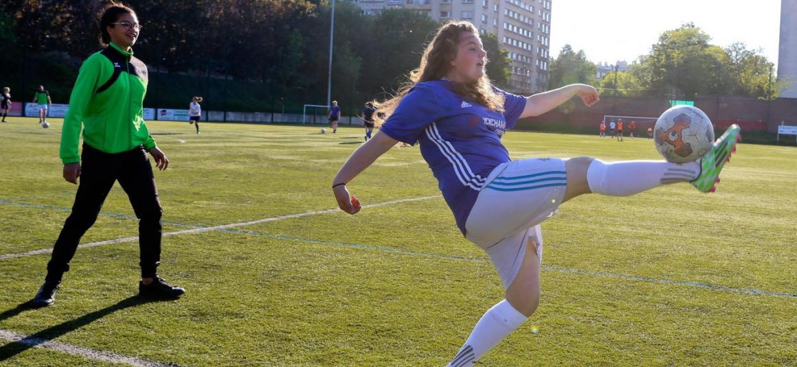 Grand format Le football au féminin dans la métropole lilloise