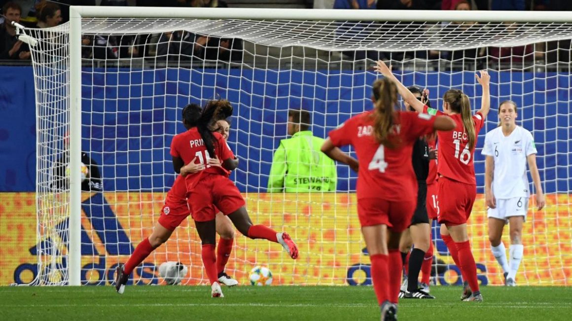 Football (Coupe du monde féminine). Le Canada qualifié à son tour