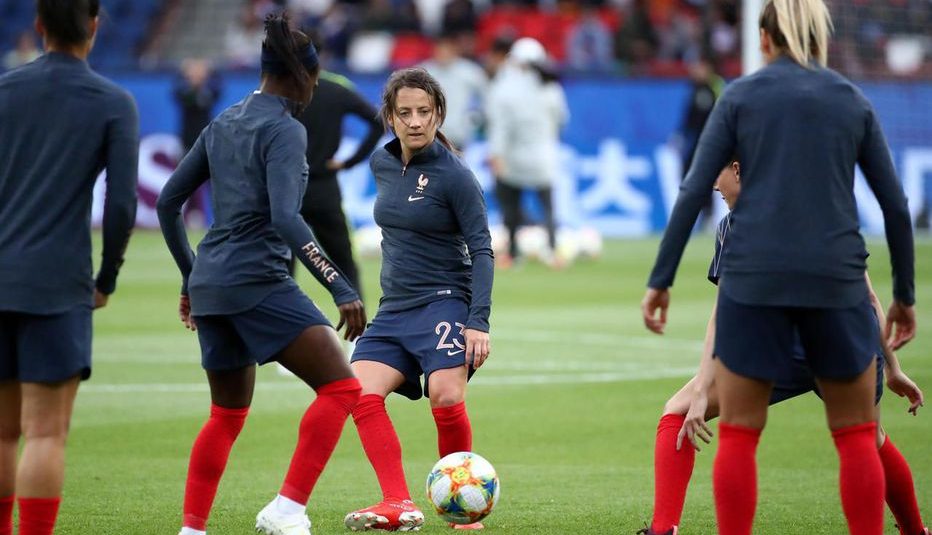 Coupe du monde : Maéva Clemaron, l’architecte de Corbeil qui joue avec les Bleues Coupe du monde : Maéva Clemaron, l’architecte de Corbeil qui joue avec les Bleues