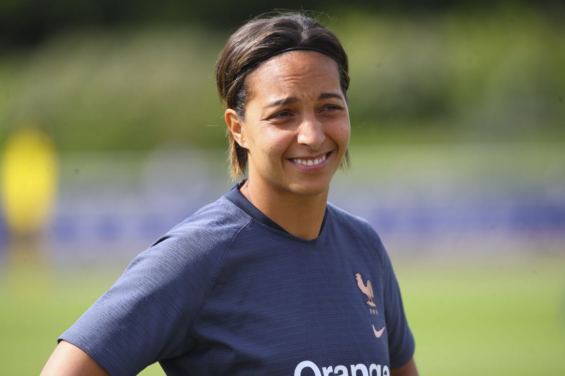 Sarah Bouhaddi : «Apprécier ces moments uniques sans sortir de notre bulle»