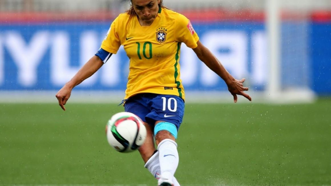 De Marta à Fatma Samoura, les onze femmes à suivre dans le foot