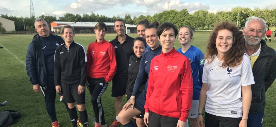 REPORTAGE. Terrain pourri, douches froides… : le quotidien pas si rose des footballeuses rennaises REPORTAGE. Terrain pourri, douches froides… : le quotidien pas si rose des footballeuses rennaises