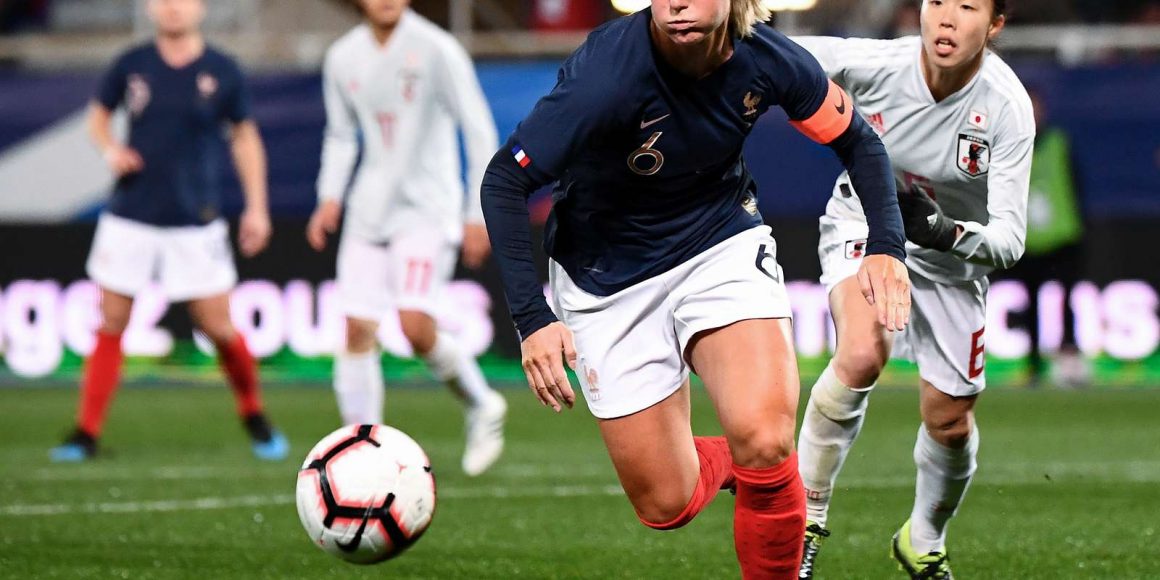 Football : les Françaises se rassurent en battant la Chine 2-1 mais sans convaincre