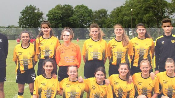 Football : les jeunes Naucelloises prennent la relève ! Football : les jeunes Naucelloises prennent la relève !