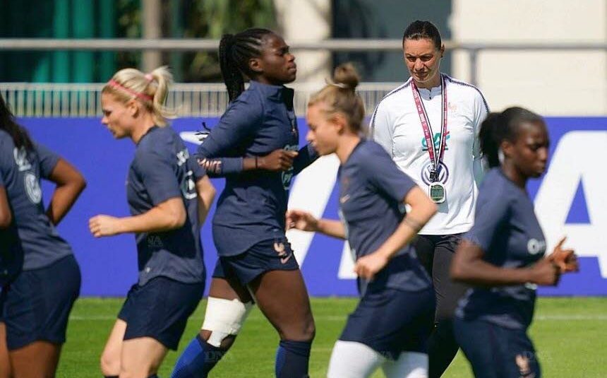 FOOTBALL – MONDIAL FEMININ Corinne Diacre : « On vise la première place » FOOTBALL – MONDIAL FEMININ Corinne Diacre : « On vise la première place »