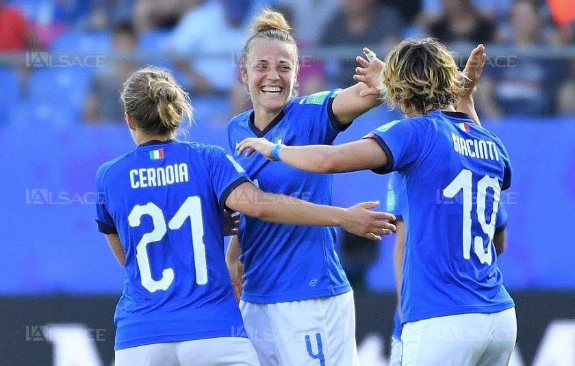 FOOTBALL – MONDIAL FÉMININ Les Pays-Bas filent en quarts et retrouvent l’Italie